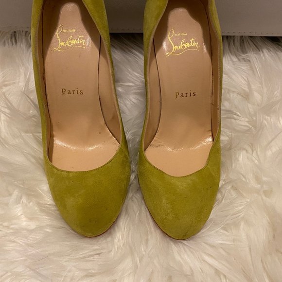 Christian Louboutin Green Suede Ron Ron Pumps SZ 37.5 - Picture 3 of 9